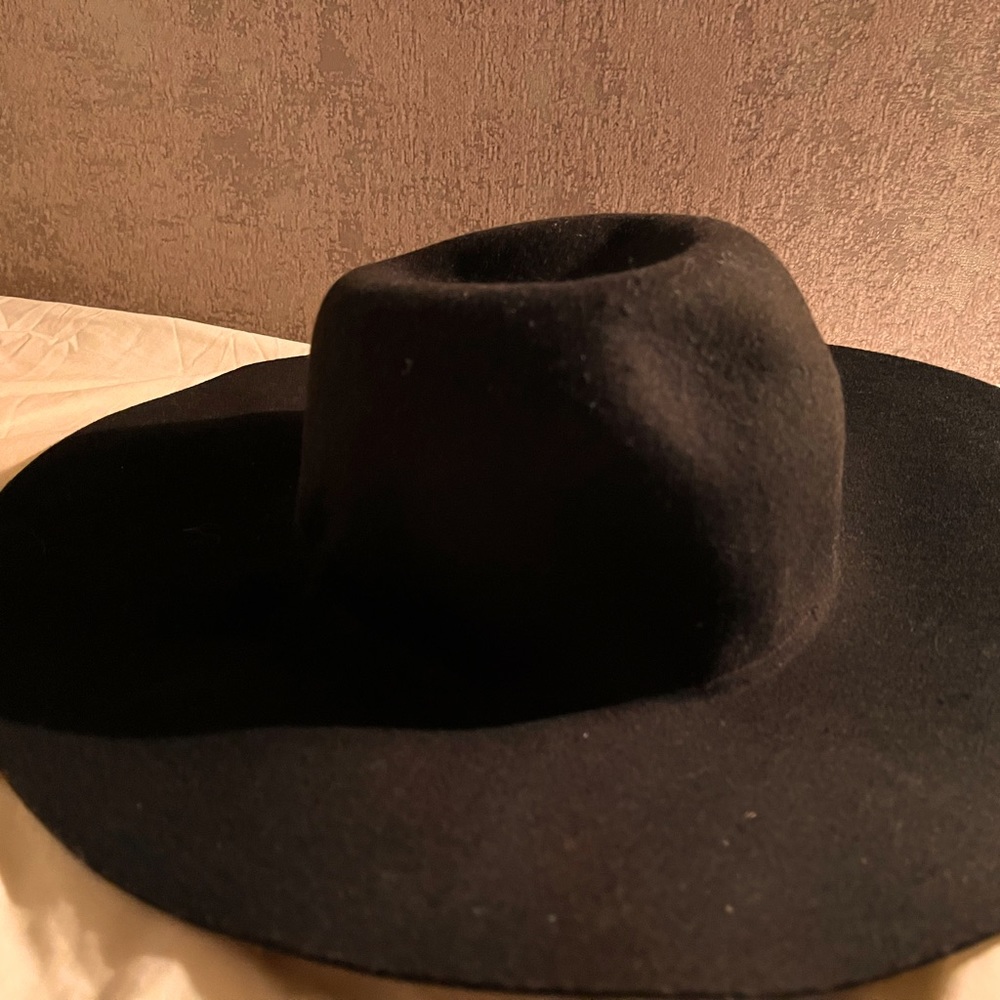 Brown winter staple hat